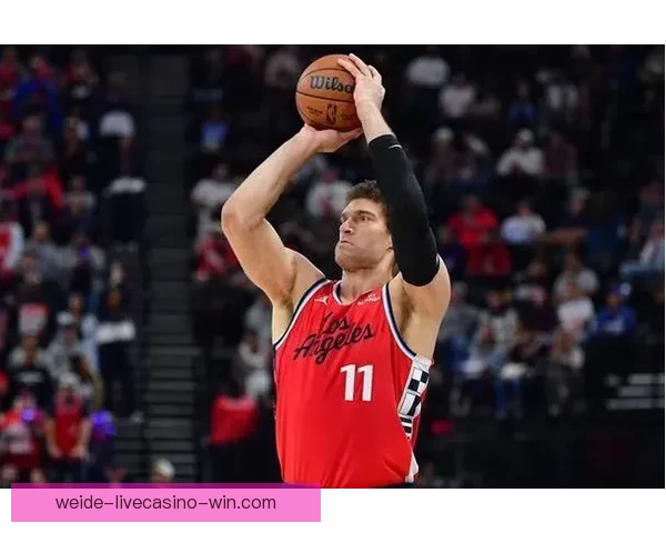 大洛佩兹迎18000分里程碑 领跑NBA历史某项数据成第一人